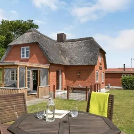 Thatched In Struer, Jutland With A View Holiday home *